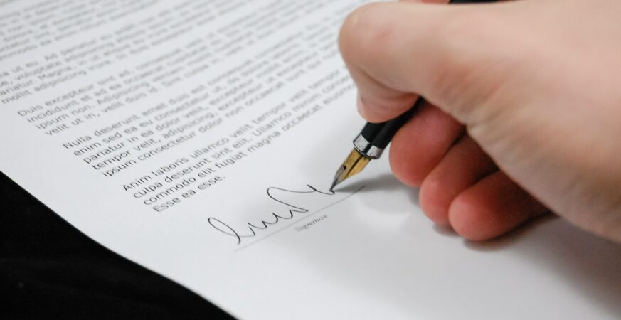 2 VITAL THINGS TO NOTE WHEN DOING BUSINESS WITH FAMILY