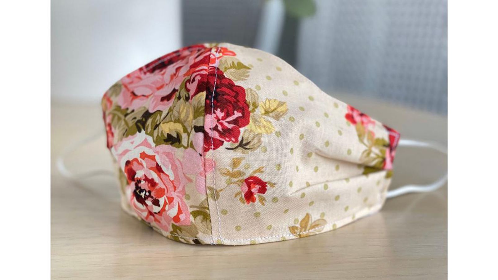 COURT STOPS A LAWYER FROM USING A COLOURFUL FACE-MASK